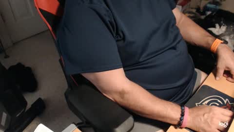 gizmo706 online show from 22, 10, 2025