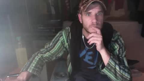 Snapshot of gizmomaster chatting on 2, 10, 2025 dutch rave guy c2c dutch online show from 2, 10, 2025