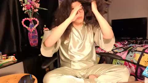 glaceon9 online show from 6, 3, 2025