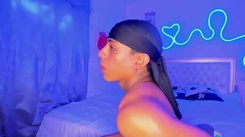 Snapshot of glader_guy chatting on 6, 10, 2025 only for you bby online show from 6, 10, 2025