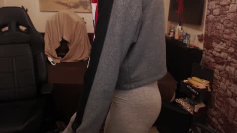 Snapshot of glamourhottie chatting on 5, 12, 2024 Glamourhottie online show from 5, 12, 2024