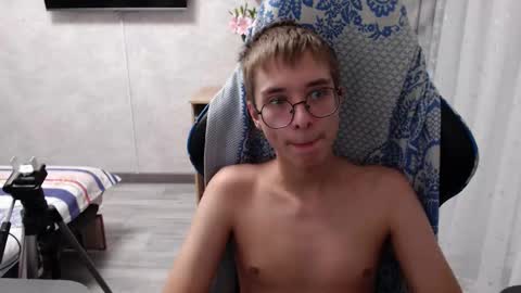 Eugene and Damian online show from 19, 3, 2026