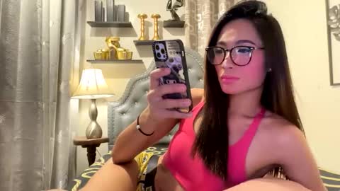 Snapshot of gleiahong chatting on 27, 5, 2026 gleiahong online show from 27, 5, 2026