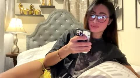 gleiahong online show from 3, 8, 2026