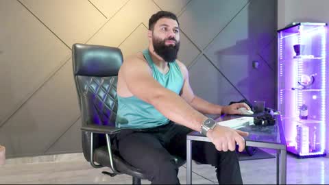 Matthew .. for short call me Matt online show from 5, 12, 2024