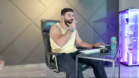 Matthew .. for short call me Matt online show from 6, 12, 2024