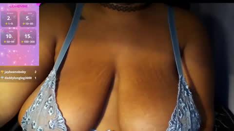 glitter_bunny online show from 14, 9, 2025