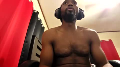 glomightyj online show from 30, 7, 2026