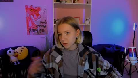 Snapshot of gloria_bubble chatting on 12, 9, 2025 your dream  online show from 12, 9, 2025