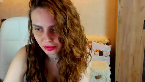 Gloria Wood online show from 30, 4, 2026