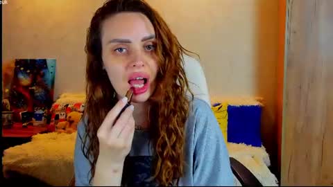 Gloria Wood online show from 8, 7, 2026