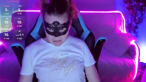 gloriagrays online show from 18, 9, 2025