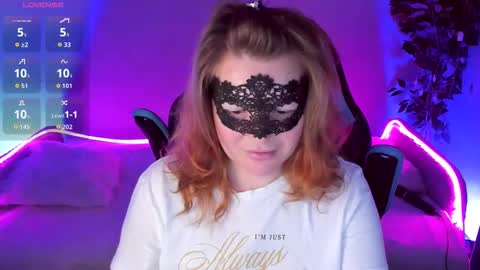 gloriagrays online show from 25, 9, 2025