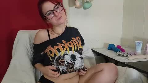 gloryfool online show from 15, 3, 2026