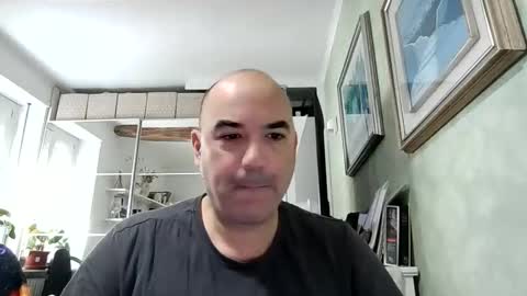 Snapshot of gnoffo77 chatting on 19, 5, 2026 Matte online show from 19, 5, 2026