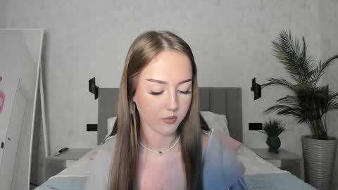 Snapshot of go0d_grl chatting on 12, 10, 2025 Lina online show from 12, 10, 2025