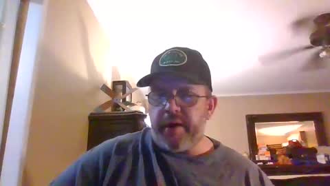 Snapshot of gobey33 chatting on 4, 10, 2025 IDKIDCIDGAF online show from 4, 10, 2025