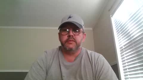 Snapshot of gobey33 chatting on 14, 11, 2025 IDKIDCIDGAF online show from 14, 11, 2025