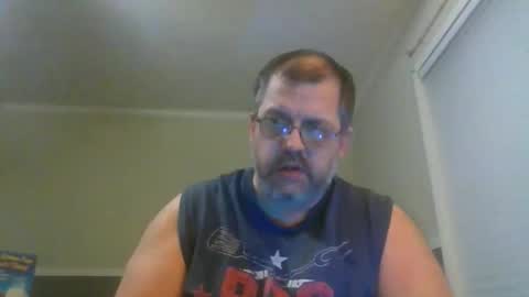 Snapshot of gobey33 chatting on 17, 11, 2025 IDKIDCIDGAF online show from 17, 11, 2025