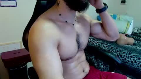 god hunkules online show from 1, 8, 2026
