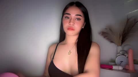 Snapshot of goddess_cristy chatting on 4, 3, 2026 goddess_cristy online show from 4, 3, 2026