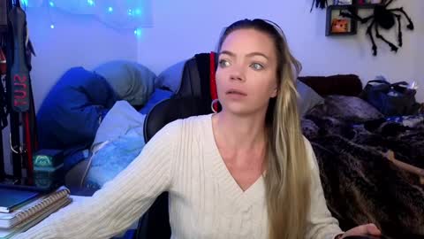 Patricia Mars           Goddess of Mars twitter thegoddessmindy online show from 9, 1, 2025