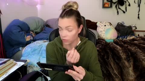 Patricia Mars           Goddess of Mars twitter thegoddessmindy online show from 14, 1, 2025