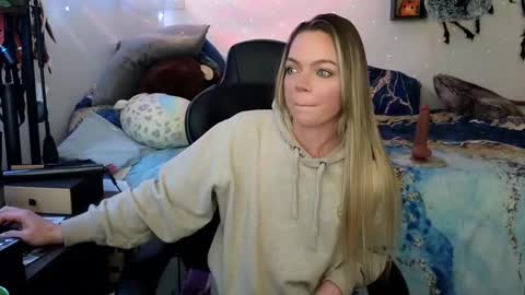 Patricia Mars           Goddess of Mars twitter thegoddessmindy online show from 27, 2, 2025