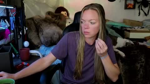 Patricia Mars           Goddess of Mars twitter thegoddessmindy online show from 7, 10, 2025