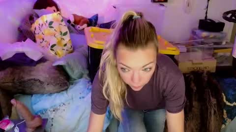 Patricia Mars           Goddess of Mars twitter thegoddessmindy online show from 28, 10, 2025