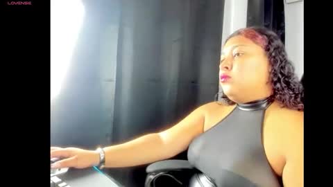 Snapshot of goddess_of_sissys chatting on 11, 4, 2026 goddess_of_sissys online show from 11, 4, 2026