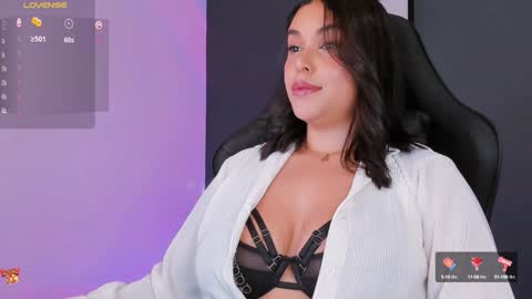 Miss Veronica  - The Supreme   online show from 6, 1, 2025