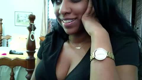 Snapshot of goddess_xandra_xquisite chatting on 3, 3, 2025 Xandra The Goddess online show from 3, 3, 2025