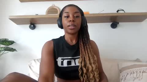 Miss Raven Black online show from 6, 8, 2026