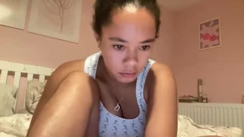 Goddess L online show from 7, 6, 2026