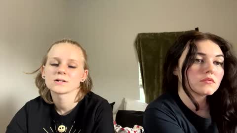 Snapshot of goddessfeyaa chatting on 20, 12, 2024 feyaa22 online show from 20, 12, 2024