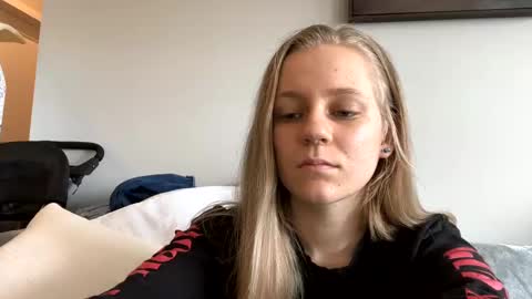 Snapshot of goddessfeyaa chatting on 16, 2, 2025 feyaa22 online show from 16, 2, 2025