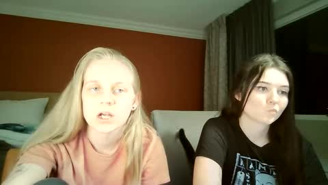 Snapshot of goddessfeyaa chatting on 19, 2, 2026 feyaa22 online show from 19, 2, 2026
