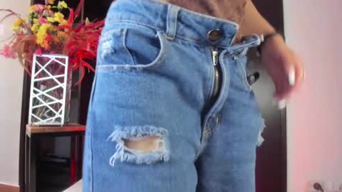 Julieta online show from 27, 2, 2025