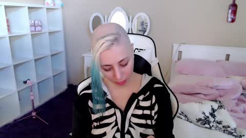 Goddess Lilith  - 111 tks to PM online show from 7, 1, 2025