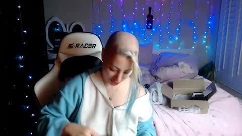 Goddess Lilith  - 111 tks to PM online show from 19, 11, 2025