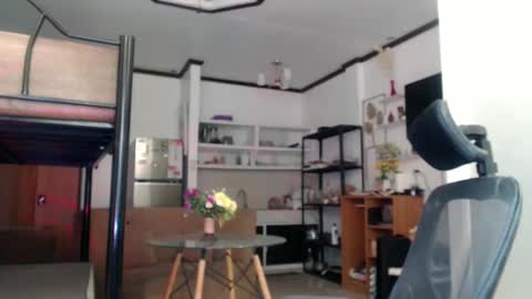 Snapshot of goddessofbigcock chatting on 24, 2, 2025 Eva online show from 24, 2, 2025