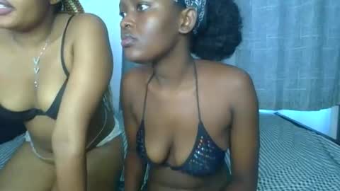 Snapshot of godess_lunah chatting on 11, 5, 2026 godess_lunah online show from 11, 5, 2026