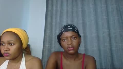 Snapshot of godess_lunah chatting on 28, 5, 2026 godess_lunah online show from 28, 5, 2026