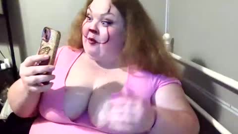 Snapshot of godessisabella chatting on 30, 10, 2025 godessisabella online show from 30, 10, 2025