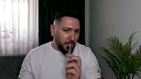 gold_alpha_boy online show from 30, 4, 2026
