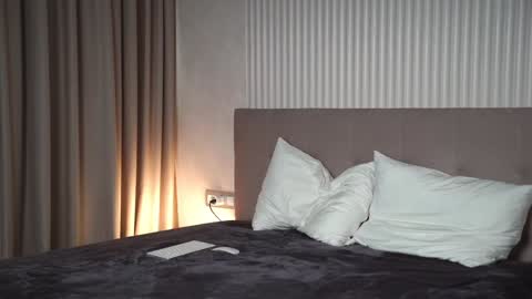 Olivia online show from 7, 2, 2025