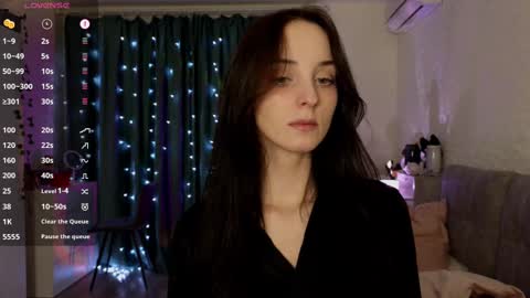 Snapshot of golden_bag chatting on 11, 3, 2025 Jess  online show from 11, 3, 2025