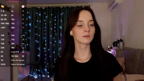 Snapshot of golden_bag chatting on 11, 3, 2025 Jess  online show from 11, 3, 2025