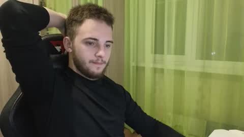 Golden boyyy21 online show from 2, 12, 2025